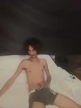 theyllorwillian online show from December 14, 2025, 12:17 am