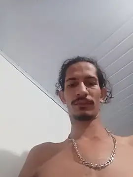Snapshot of theyllorwillian chatting on March 6, 2026, 3:29 pm theyllorwillian online show from March 6, 2026, 3:29 pm