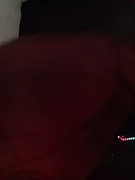 theyllorwillian online show from May 15, 2026, 11:58 pm