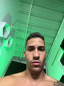 Snapshot of jamesshot chatting on March 5, 2026, 12:29 am jamesshot online show from March 5, 2026, 12:29 am