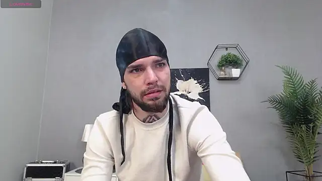 KaneHunter online show from March 3, 2026, 11:45 pm