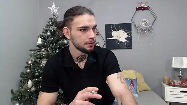 KaneHunter online show from December 19, 2025, 8:33 pm