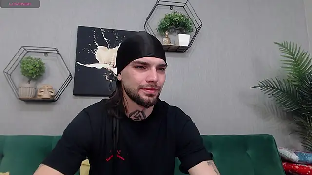 KaneHunter online show from March 10, 2026, 8:46 pm