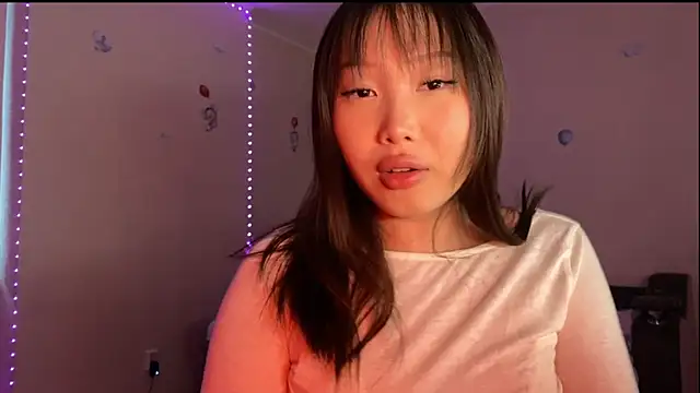 darsywhispers online show from December 5, 2025, 12:37 pm