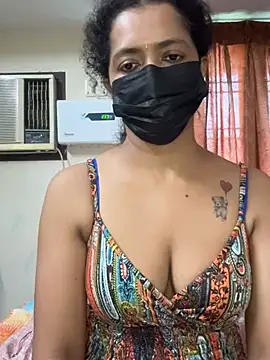 TeddyLover5 online show from February 18, 2026, 8:33 am