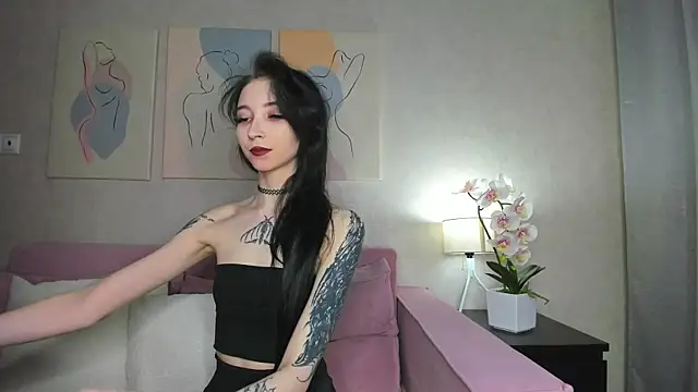 Snapshot of Ellen_Hops chatting on February 10, 2026, 9:08 am Ellen Hops online show from February 10, 2026, 9:08 am