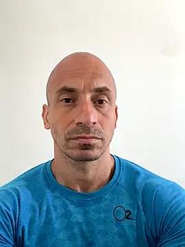 Russo41rj online show from November 29, 2025, 12:38 pm