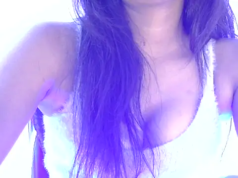 Snapshot of cute_girl1213 chatting on November 27, 2025, 4:07 pm cute girl1213 online show from November 27, 2025, 4:07 pm