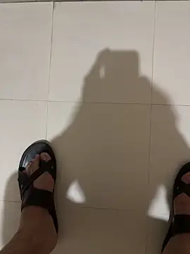 Snapshot of your_playboy_00 chatting on December 22, 2025, 3:45 pm your playboy 00 online show from December 22, 2025, 3:45 pm