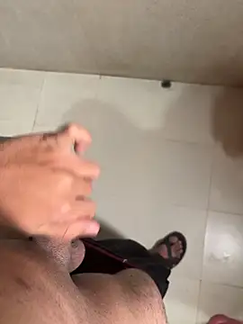 Snapshot of your_playboy_00 chatting on December 20, 2025, 7:00 am your playboy 00 online show from December 20, 2025, 7:00 am