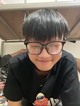 Colby-678 online show from November 26, 2025, 5:35 pm