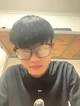 Colby-678 online show from November 30, 2025, 10:49 am