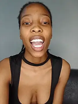 Snapshot of MsParisSmith chatting on November 28, 2025, 11:27 pm MsParisSmith online show from November 28, 2025, 11:27 pm