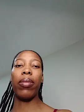 MsParisSmith online show from December 16, 2025, 7:40 pm