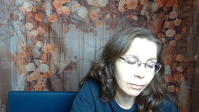 DaisyEdit online show from November 28, 2025, 12:38 pm