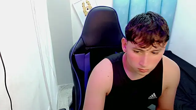 Snapshot of d_moneyy_ chatting on November 27, 2025, 9:15 pm d moneyy online show from November 27, 2025, 9:15 pm