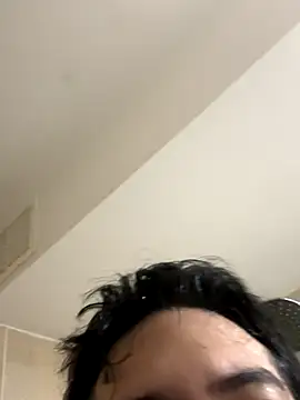 Snapshot of Criss_____ chatting on December 1, 2025, 12:00 am Criss online show from December 1, 2025, 12:00 am