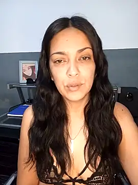 Loba31 online show from November 28, 2025, 5:07 am