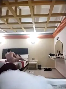 qaarlyfogosa online show from April 13, 2026, 9:13 am