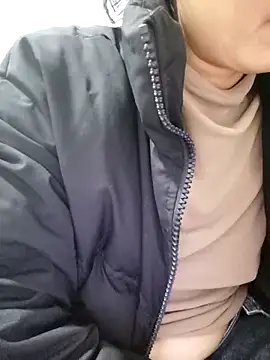 Snapshot of mimi2052 chatting on December 4, 2025, 12:04 pm mimi2052 online show from December 4, 2025, 12:04 pm