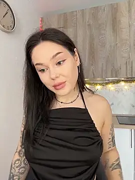 Snapshot of EvaNoirrr chatting on December 1, 2025, 3:07 am EvaNoirrr online show from December 1, 2025, 3:07 am