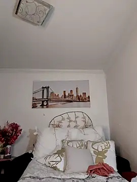 SweetMalory online show from December 19, 2025, 8:33 pm