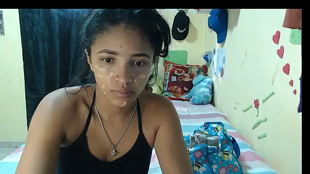 lia Hazbun online show from December 16, 2025, 2:21 pm