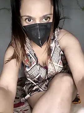 HONEY BEBS online show from February 26, 2026, 4:51 pm