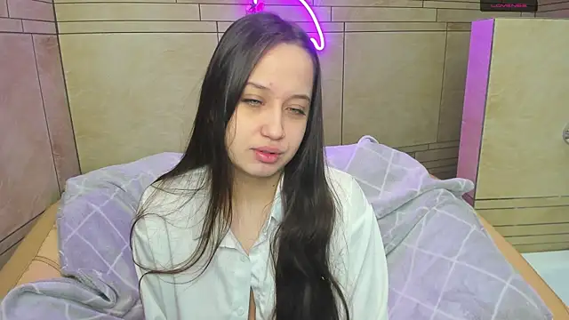 Carolina-sky online show from February 28, 2026, 4:23 am