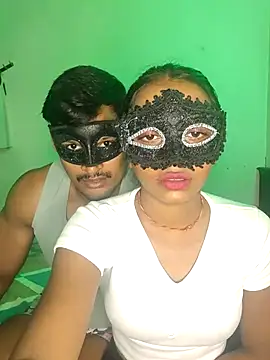 DASY HONEY online show from December 3, 2025, 5:56 pm