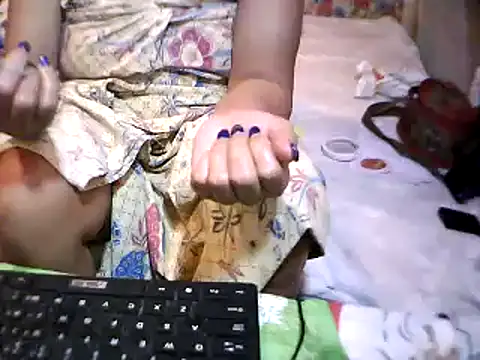 Snapshot of QueenGanda_Palangga chatting on February 17, 2026, 12:08 am QueenGanda Palangga online show from February 17, 2026, 12:08 am