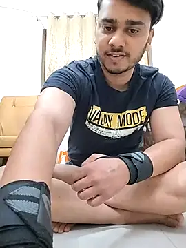 samnick4321 online show from February 26, 2026, 1:11 pm