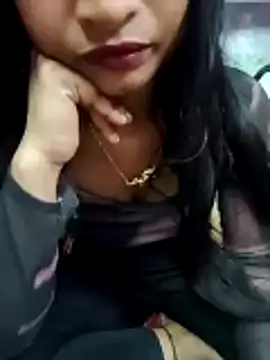 Zoyaa-Zubair online show from March 17, 2026, 7:17 pm