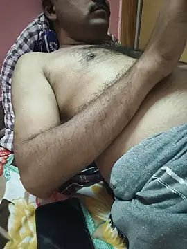 Snapshot of smgrtamil chatting on February 4, 2026, 10:10 am smgrtamil online show from February 4, 2026, 10:10 am