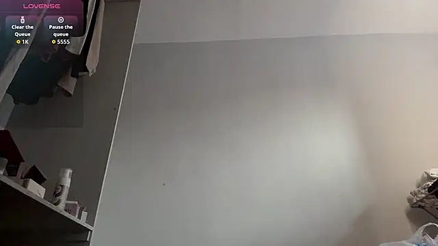 Snapshot of ElyaMur chatting on February 2, 2026, 1:10 pm ElyaMur online show from February 2, 2026, 1:10 pm