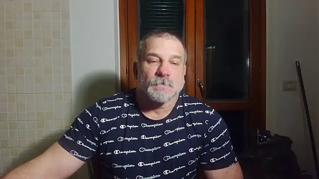 Snapshot of Mauro7788 chatting on February 22, 2026, 10:00 pm Mauro7788 online show from February 22, 2026, 10:00 pm