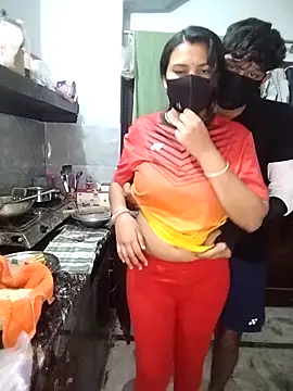 Snapshot of hotty_ragini chatting on December 17, 2025, 4:23 pm hotty ragini online show from December 17, 2025, 4:23 pm