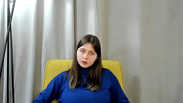 SophiaHalligan online show from November 30, 2025, 9:10 am