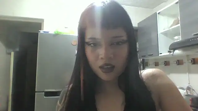 Snapshot of Doll_Dollys_ chatting on February 7, 2026, 2:30 am Doll Dollys online show from February 7, 2026, 2:30 am