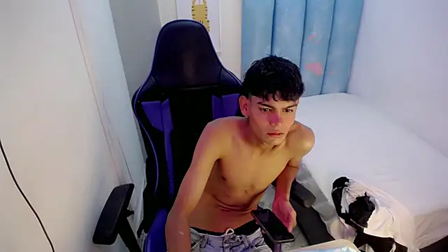 Lil babyyy  online show from December 2, 2025, 3:41 am