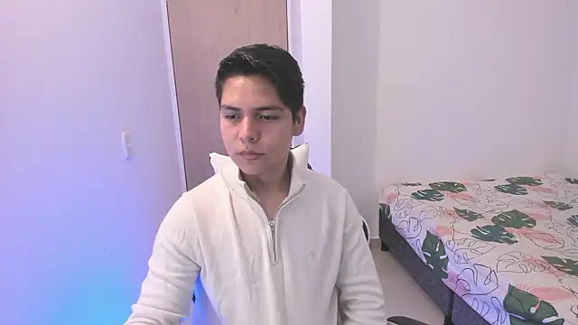 Asta YunoXXX online show from March 4, 2026, 6:32 am