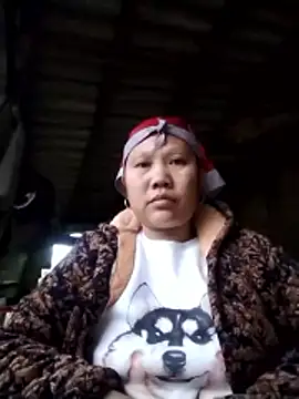 Snapshot of LeoPet2x chatting on January 8, 2026, 10:32 am LeoPet2x online show from January 8, 2026, 10:32 am