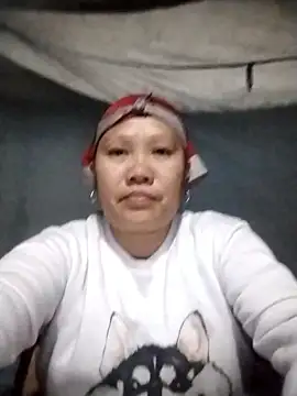 Snapshot of LeoPet2x chatting on January 9, 2026, 5:20 pm LeoPet2x online show from January 9, 2026, 5:20 pm