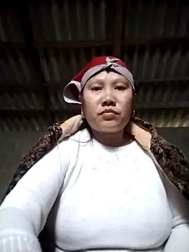 Snapshot of LeoPet2x chatting on January 15, 2026, 4:16 am LeoPet2x online show from January 15, 2026, 4:16 am