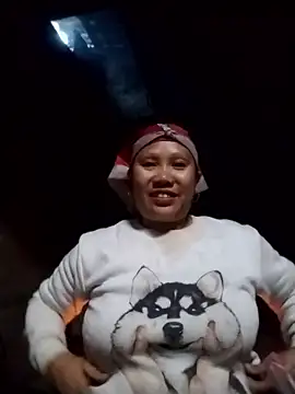 Snapshot of LeoPet2x chatting on January 11, 2026, 10:00 am LeoPet2x online show from January 11, 2026, 10:00 am