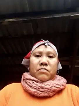 Snapshot of LeoPet2x chatting on February 4, 2026, 9:26 am LeoPet2x online show from February 4, 2026, 9:26 am