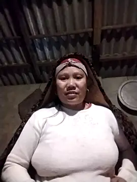 Snapshot of LeoPet2x chatting on January 13, 2026, 4:00 pm LeoPet2x online show from January 13, 2026, 4:00 pm