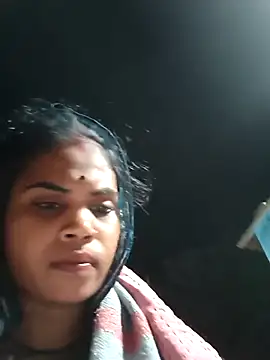 Rekha648 online show from November 30, 2025, 3:57 pm