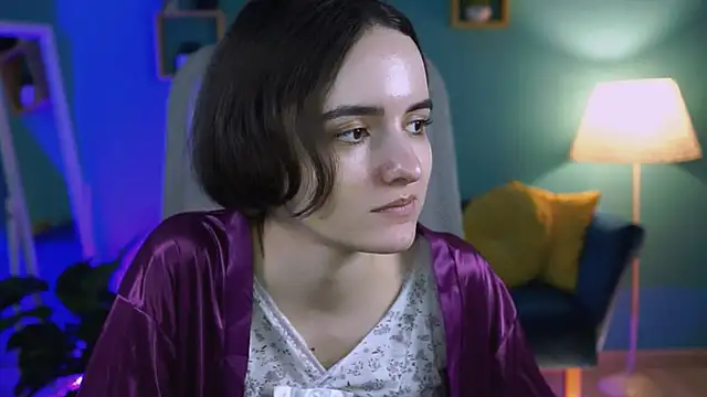 KateWillows online show from March 7, 2026, 4:30 am