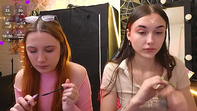 Snapshot of sunny_luna chatting on February 28, 2026, 3:00 pm sunny luna online show from February 28, 2026, 3:00 pm